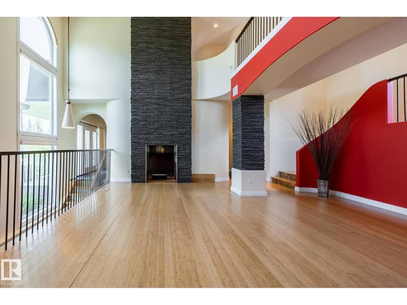 12428 103 AV NW — photo 20 of 40