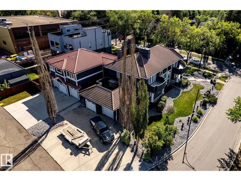 12428 103 AV NW — photo 9 of 40