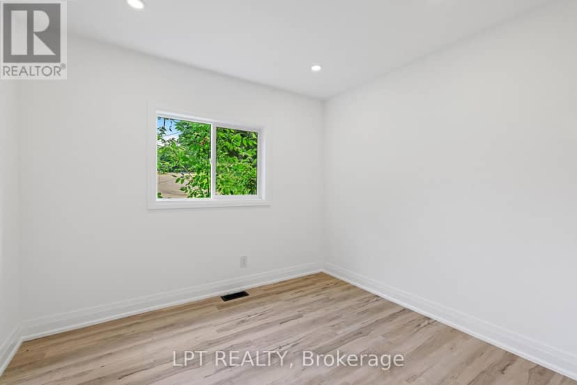 47 Moon Point Drive — photo 14 of 31