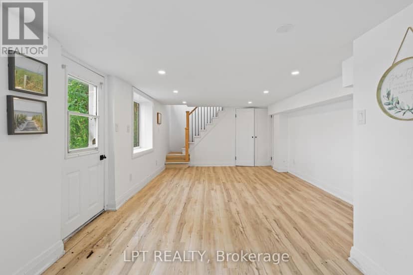 47 Moon Point Drive — photo 20 of 31