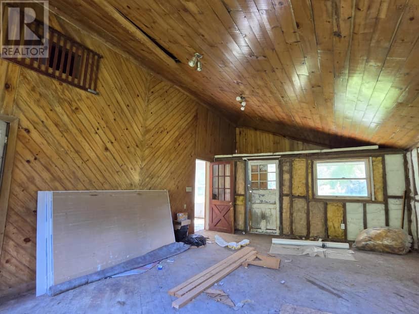 415 Old Harmony Road — photo 11 of 40