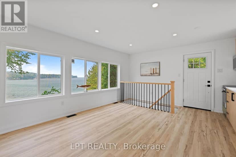 47 Moon Point Drive — photo 9 of 31