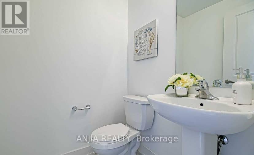 135 Carpaccio Avenue — photo 11 of 18