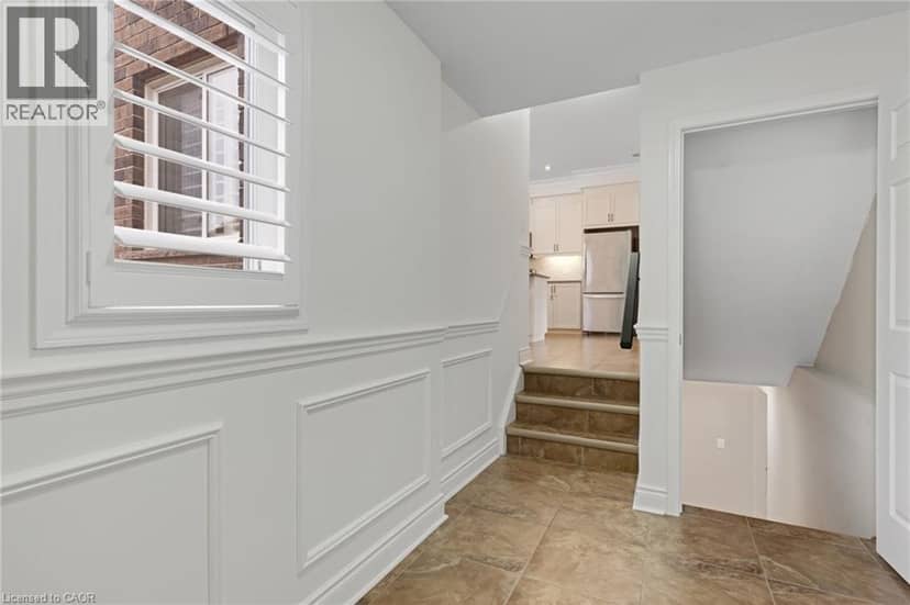 278 THOMAS SLEE Drive — photo 21 of 28
