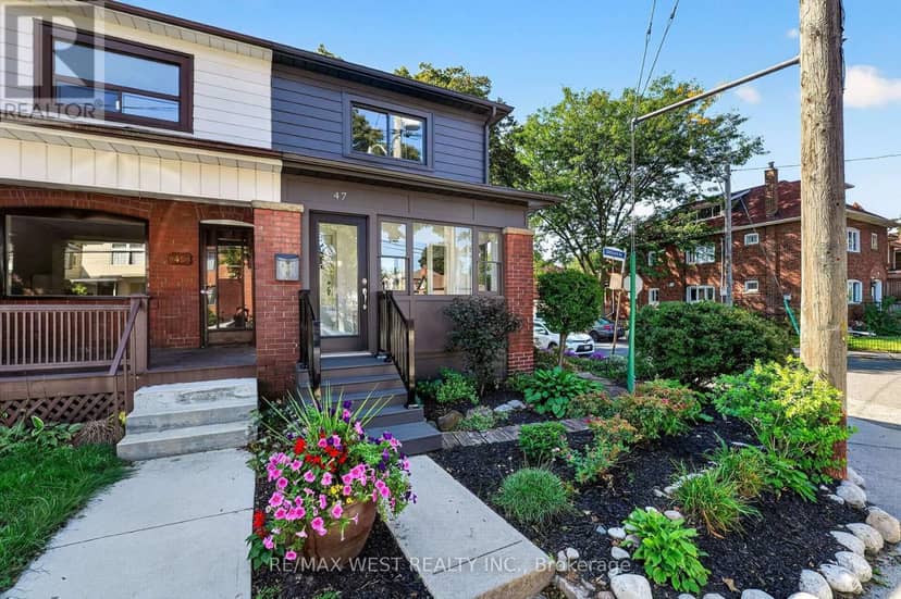 47 Deforest Road, Toronto, photo 2