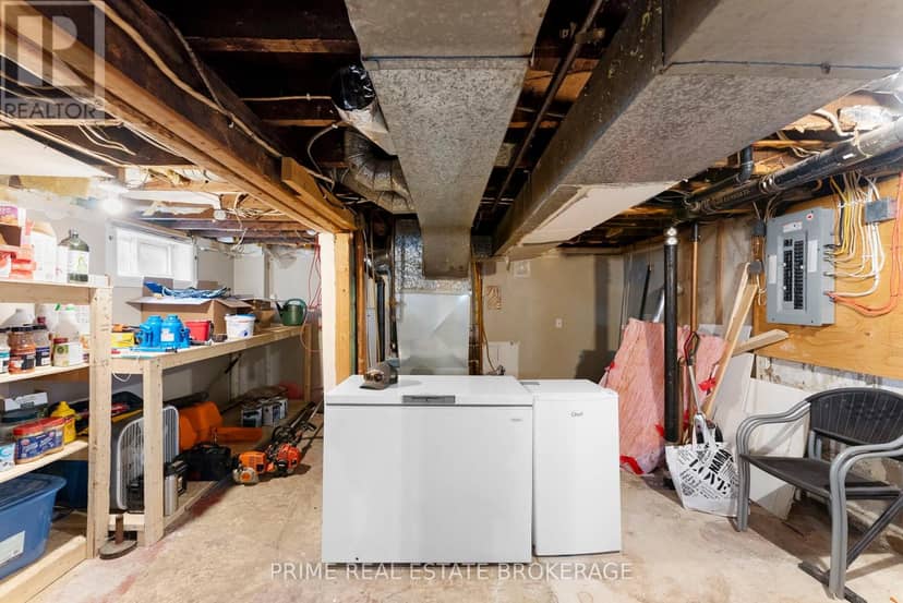 1032 Trafalgar Street — photo 33 of 36