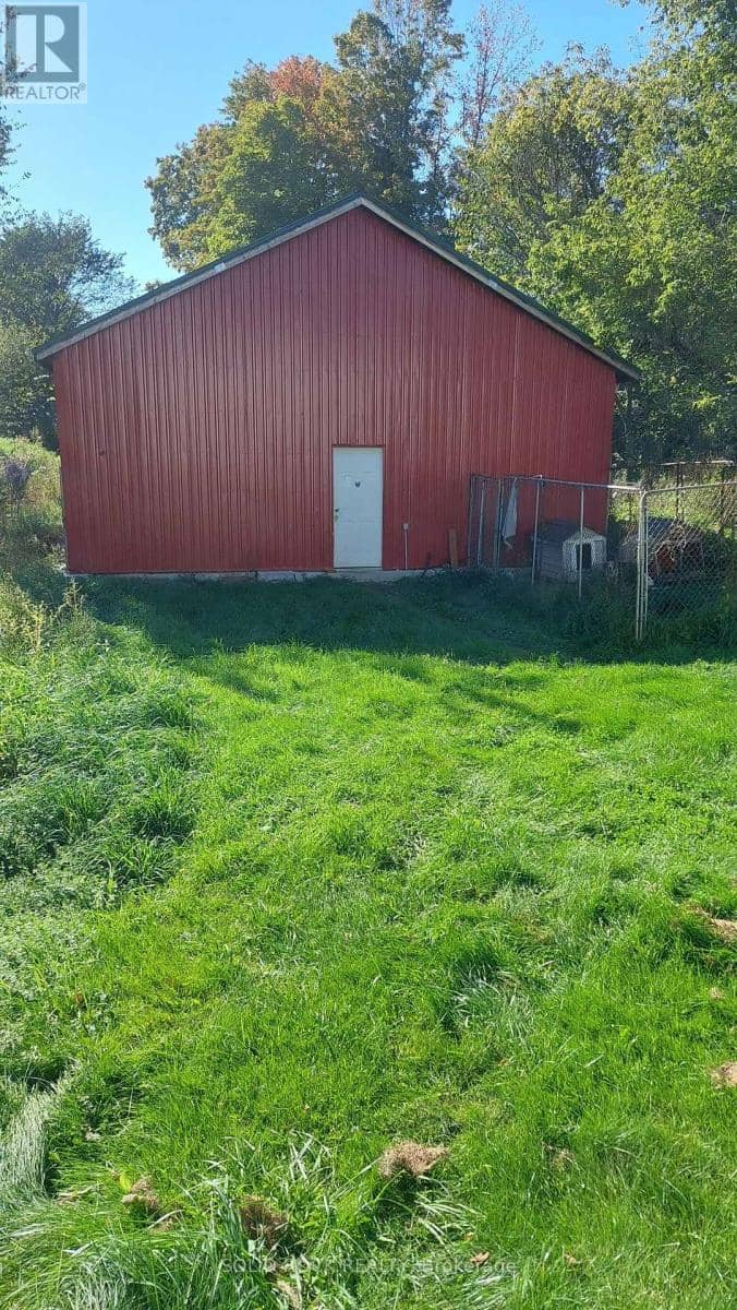 1103 Cronk Road — photo 10 of 13