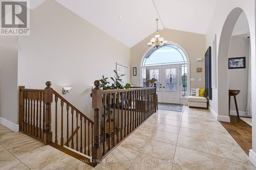 50 Stewart Drive — photo 7 of 40