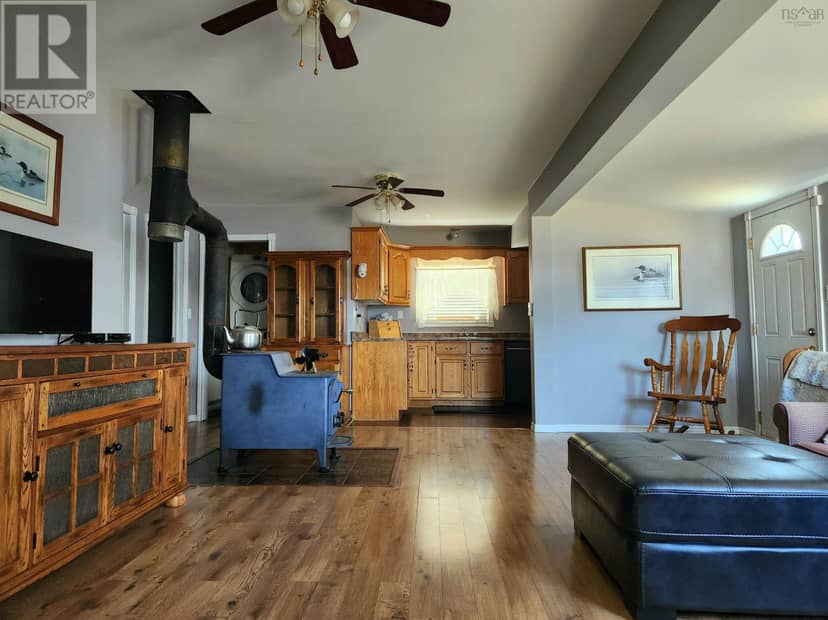 2280 Loch Lomond Road, Enon, photo 4