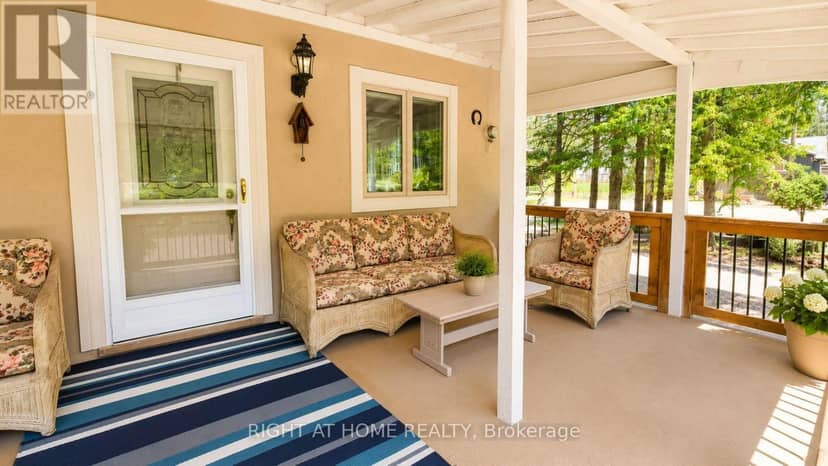 640 Tiny Beaches Road N — photo 5 of 29