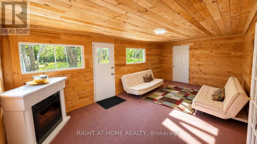 640 Tiny Beaches Road N — photo 16 of 29