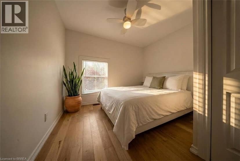 10 RESERVE Street — photo 14 of 32