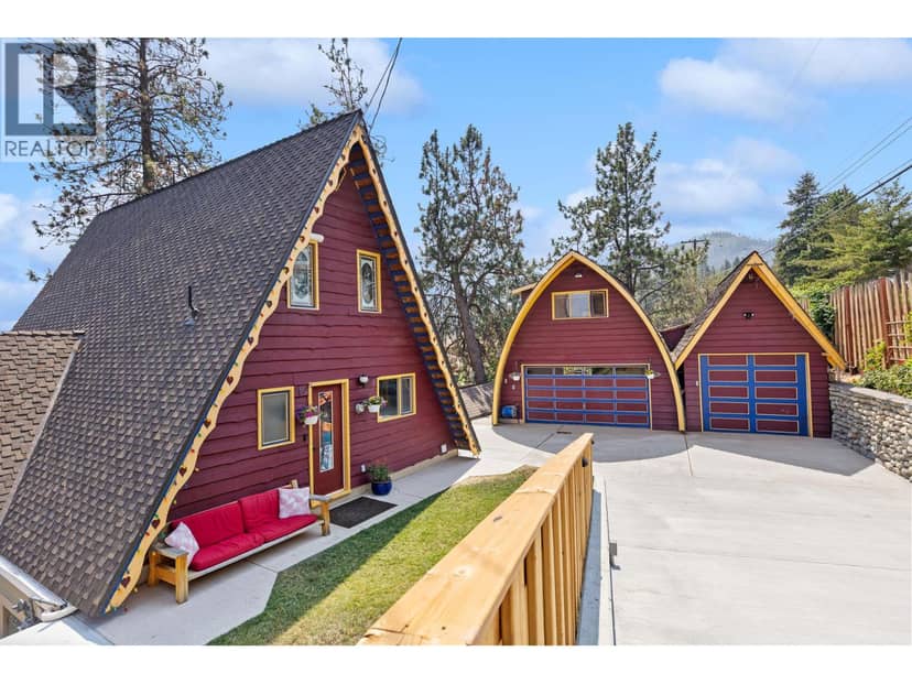 6431 Renfrew Road, Peachland