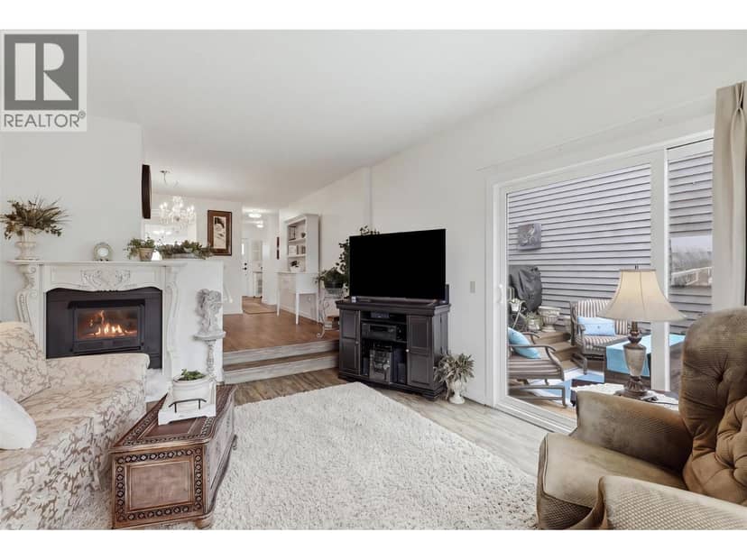 1795 Summit Drive Unit# 11, Kamloops