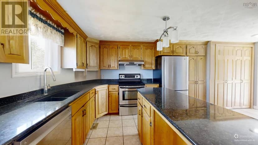 61 Shipyard Road — photo 17 of 40