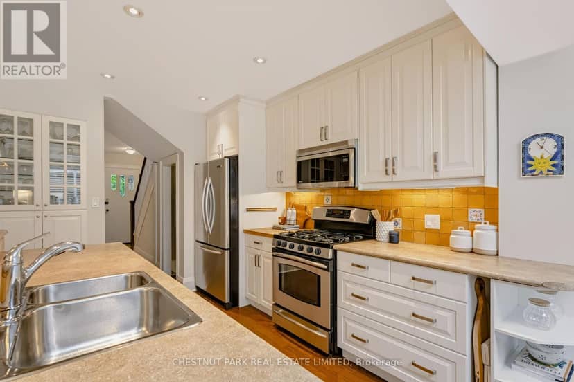 42 Bowood Avenue — photo 11 of 40