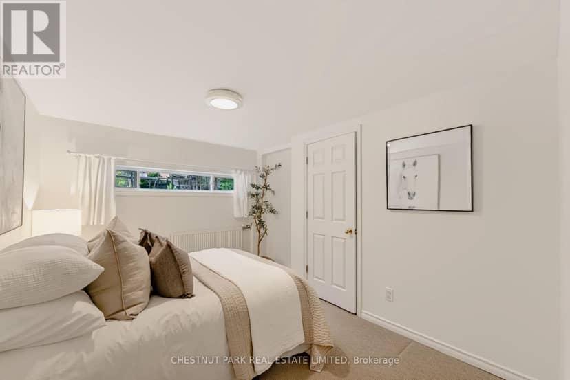 42 Bowood Avenue — photo 35 of 40