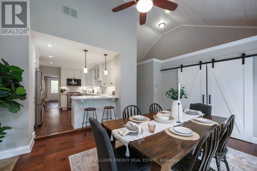 239 Perry Street — photo 14 of 40