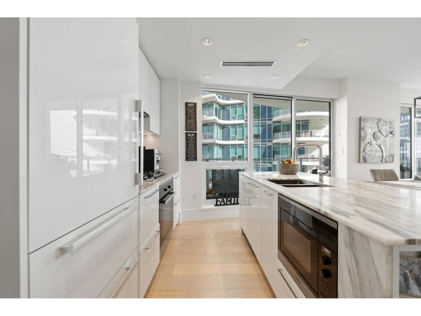1504 1500 MARTIN STREET, White Rock, photo 7