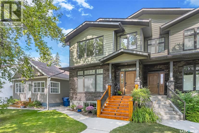 1019A 10th Street E, Saskatoon