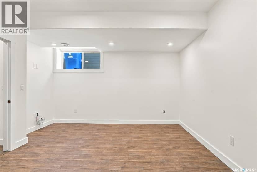 1019A 10th Street E — photo 34 of 40