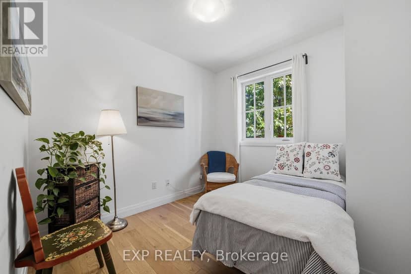1 - 10038 Oxbow Drive — photo 14 of 38