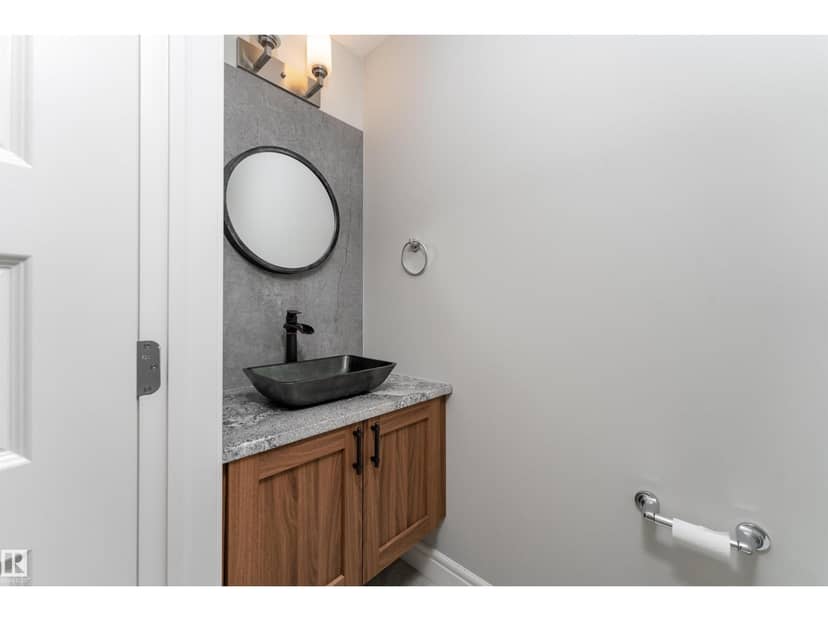 3885 Robins Cr NW — photo 16 of 40