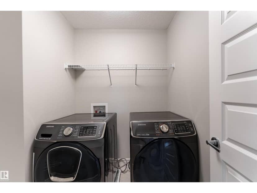 3885 Robins Cr NW — photo 18 of 40