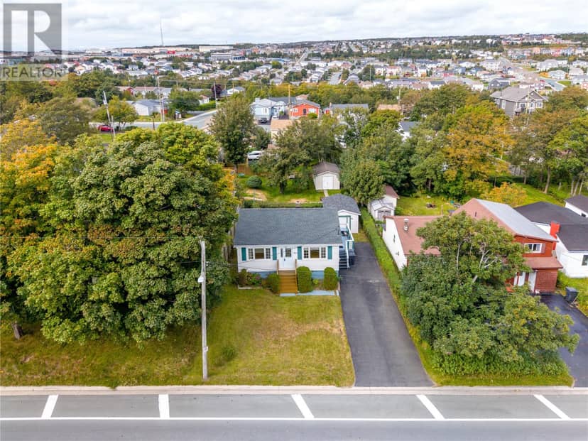 28 Ruth Avenue — photo 26 of 33
