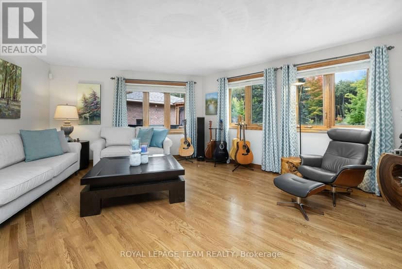 6100 Gough Road — photo 10 of 40