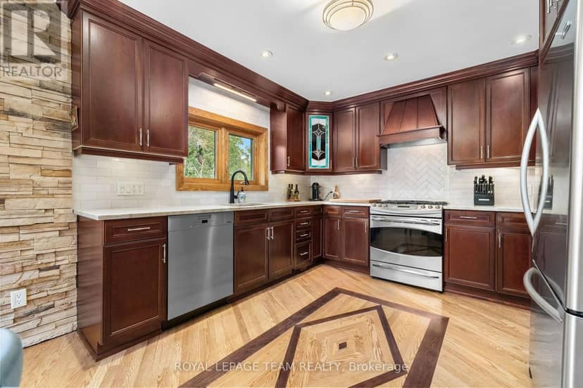 6100 Gough Road, Ottawa, photo 5