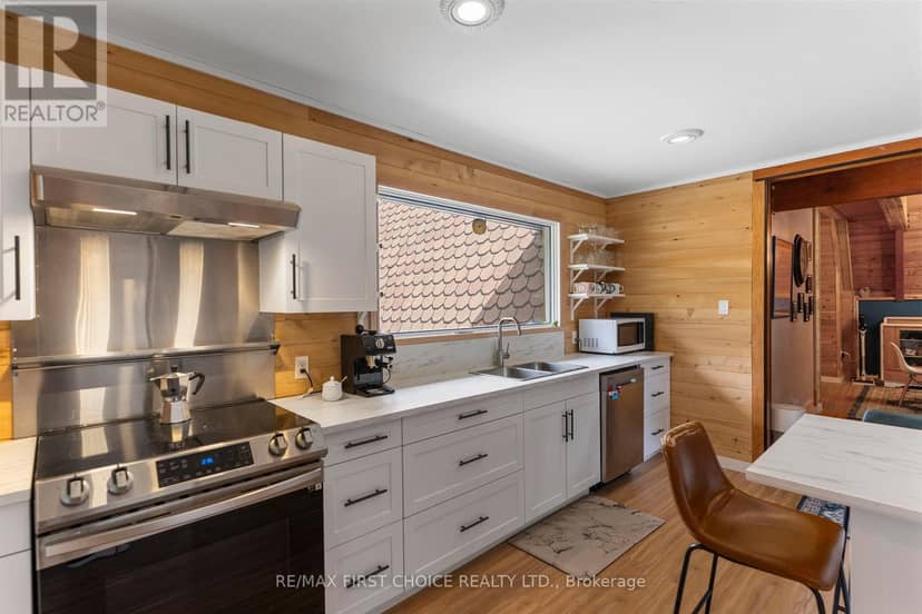 1950 Lakeshore Drive, Shuniah, photo 4