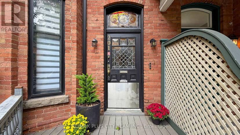 201 Seaton Street, Toronto, photo 3