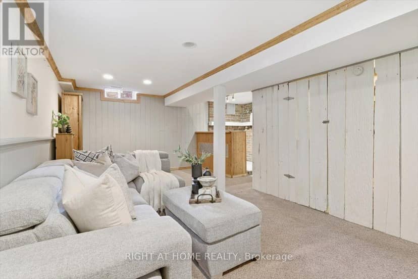31 Prout Drive — photo 24 of 40