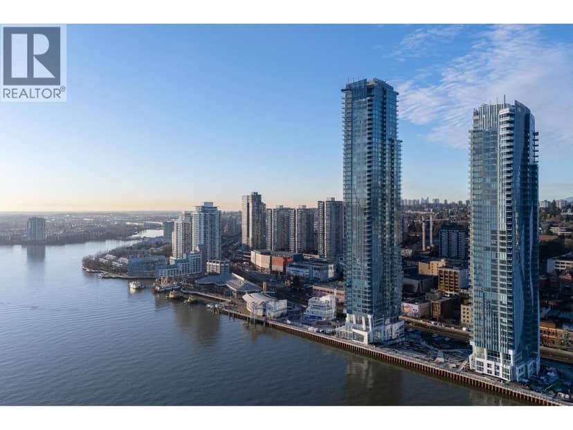 4002 680 QUAYSIDE DRIVE, New Westminster