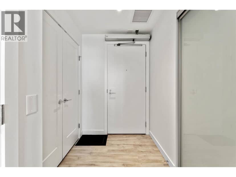 802 2288 ALPHA AVENUE, Burnaby, photo 5