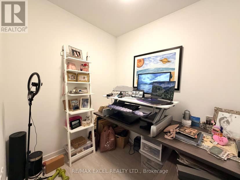 809E - 8868 Yonge Street — photo 31 of 40
