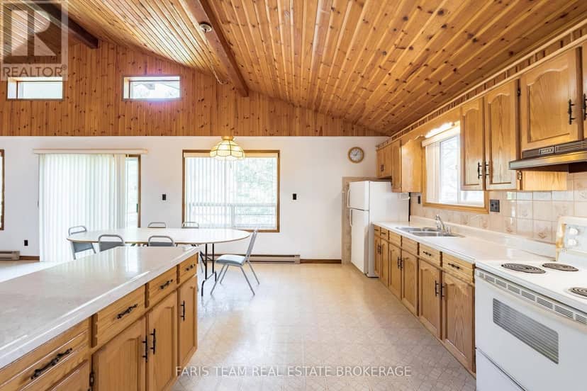 39 Rosemary Road — photo 4 of 24