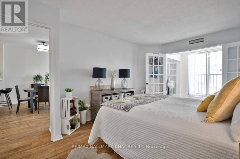 1104 - 150 Dunlop Street E — photo 15 of 28
