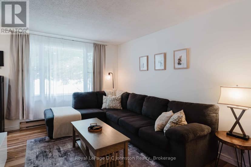 761 Arlington Street, Saugeen Shores, photo 4