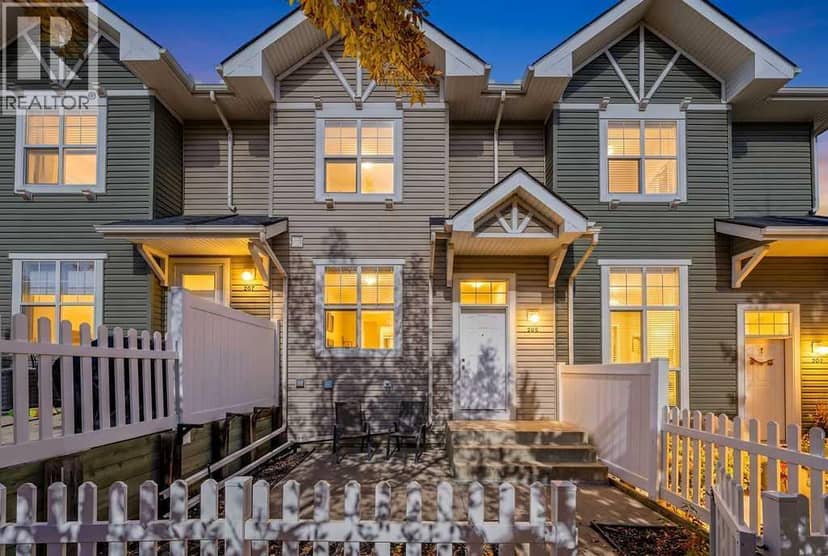 205 Toscana Gardens NW, Calgary
