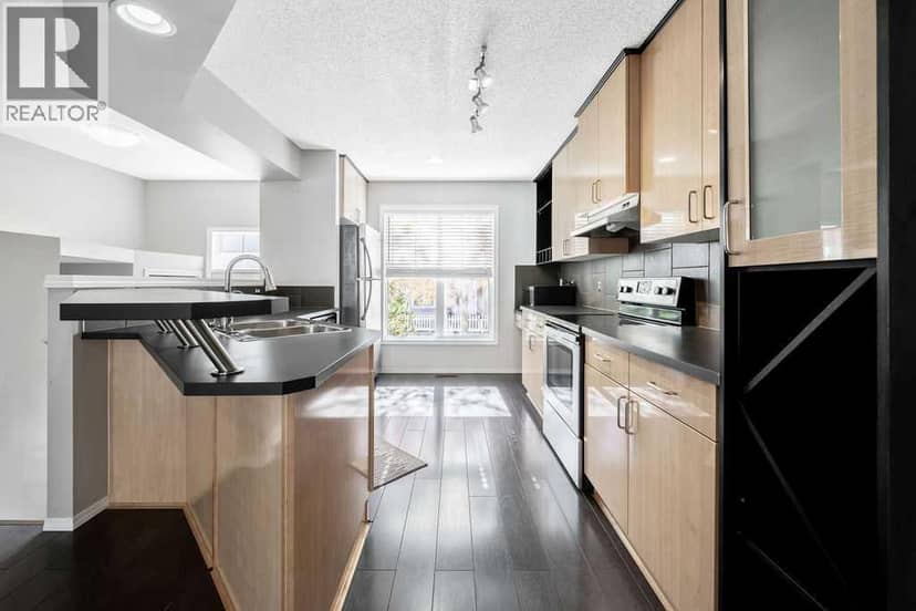 205 Toscana Gardens NW — photo 14 of 38