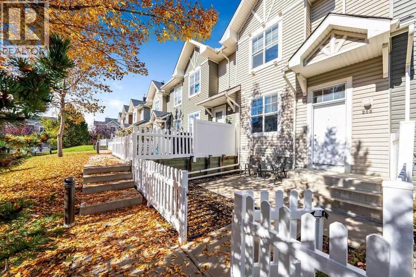 205 Toscana Gardens NW, Calgary, photo 3