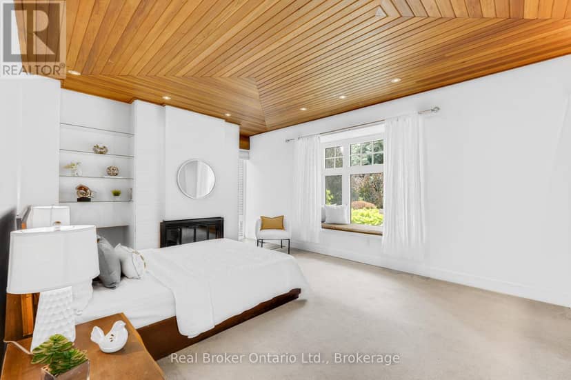 7295 Bell School Line, Milton, photo 7