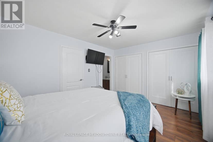 7 Secord Crescent — photo 19 of 35