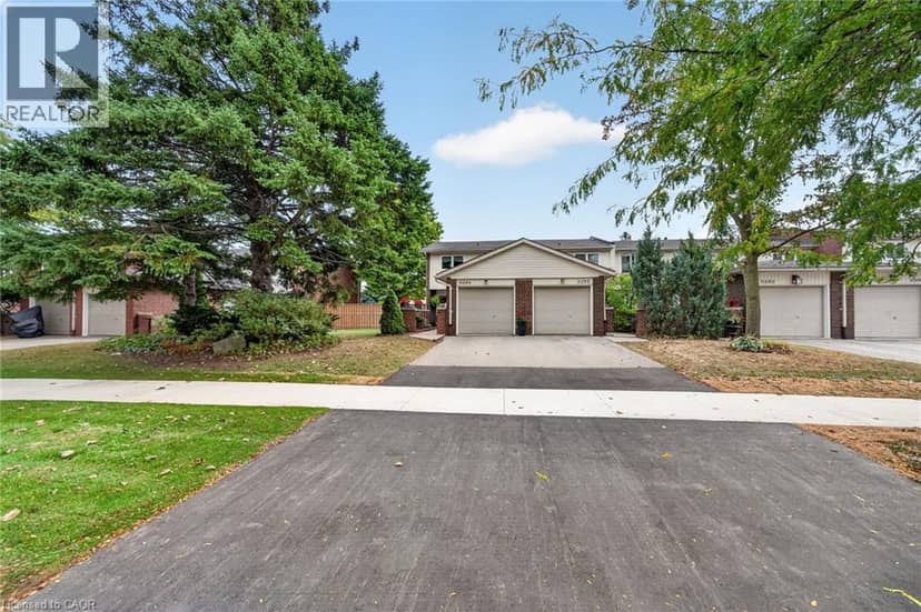 5294 BROMLEY Road, Burlington