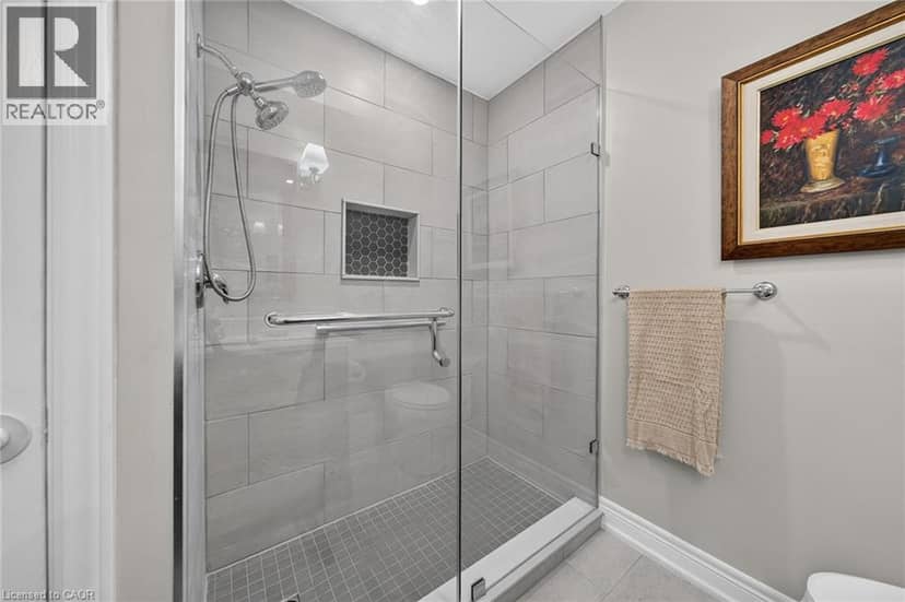 5294 BROMLEY Road — photo 32 of 40