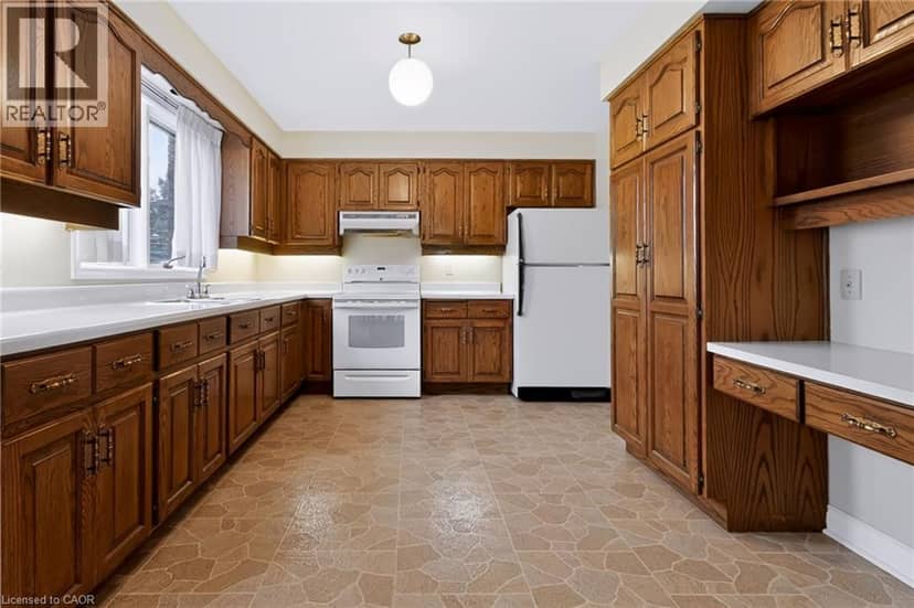 54 MONTE Drive — photo 8 of 40