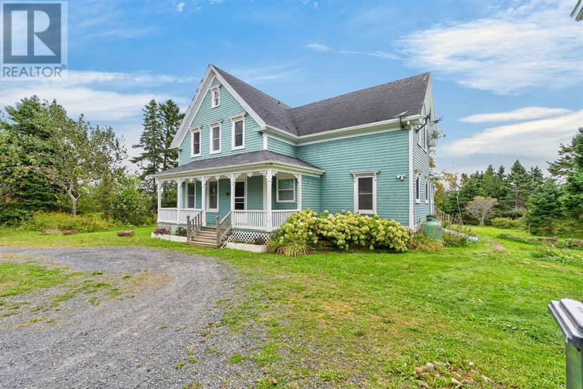 3315 Cape Bear Road — photo 5 of 40