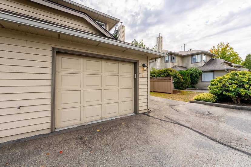 4 9727 152B STREET, Surrey, photo 3